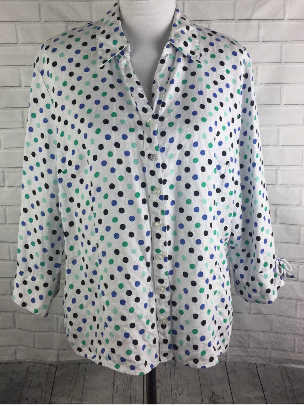 JM Collection Top Women's 16 Button Front Multicolor Polka Dot Linen 3/4 Sleeve